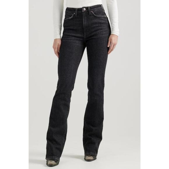 Wrangler Women's Boot Cut Flare Jeans Black Size 9 Western Classic Fall Y2K 29" - Picture 1 of 7